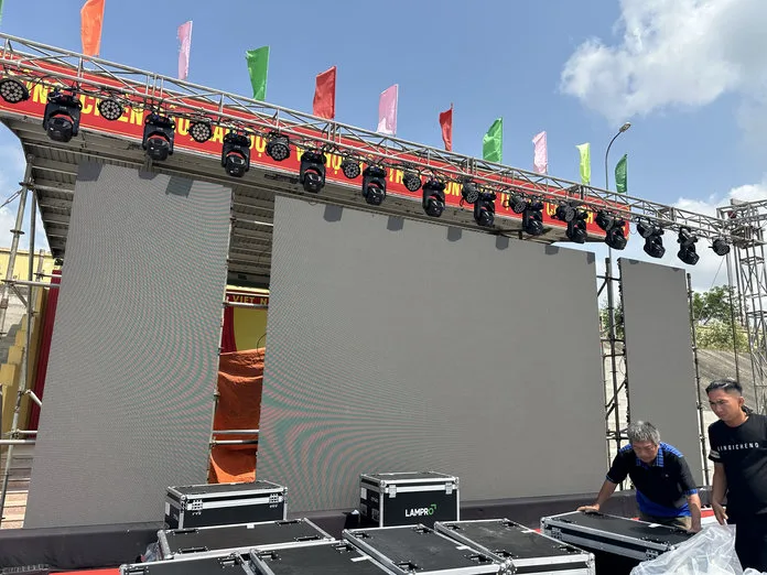 quy trình lắp đặt màn hình LED của DX Events quy trình lắp đặt màn hình LED của DX Events